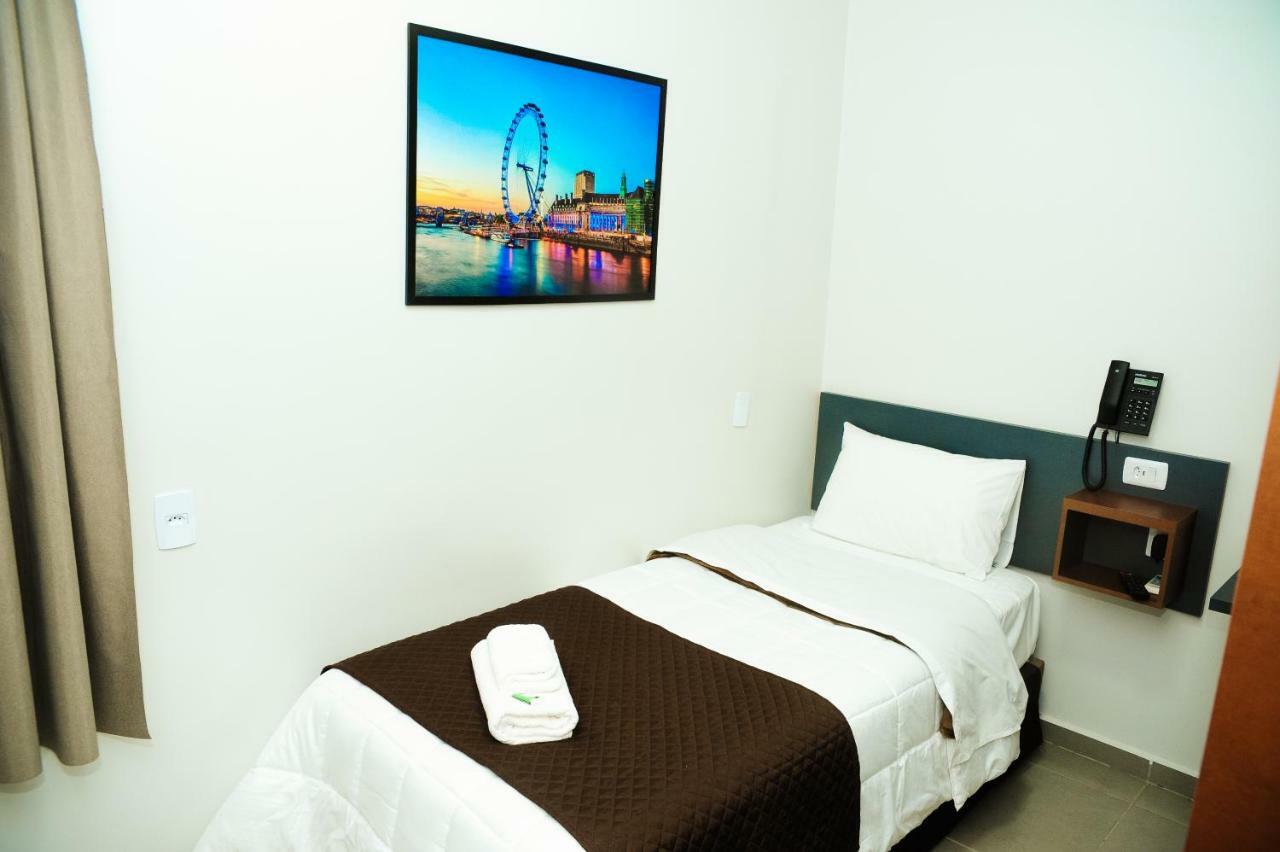 London Executive Hotel Cafelandia  Extérieur photo
