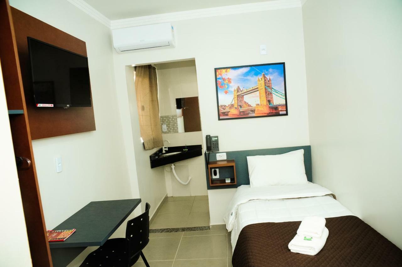London Executive Hotel Cafelandia  Extérieur photo