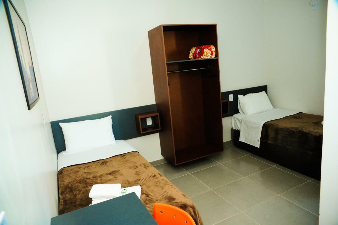 London Executive Hotel Cafelandia  Extérieur photo