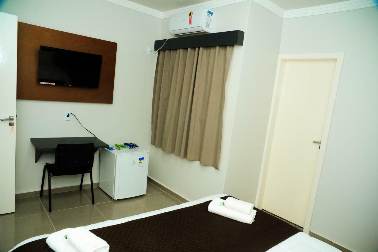 London Executive Hotel Cafelandia  Extérieur photo